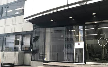 松装青山ショールーム外観